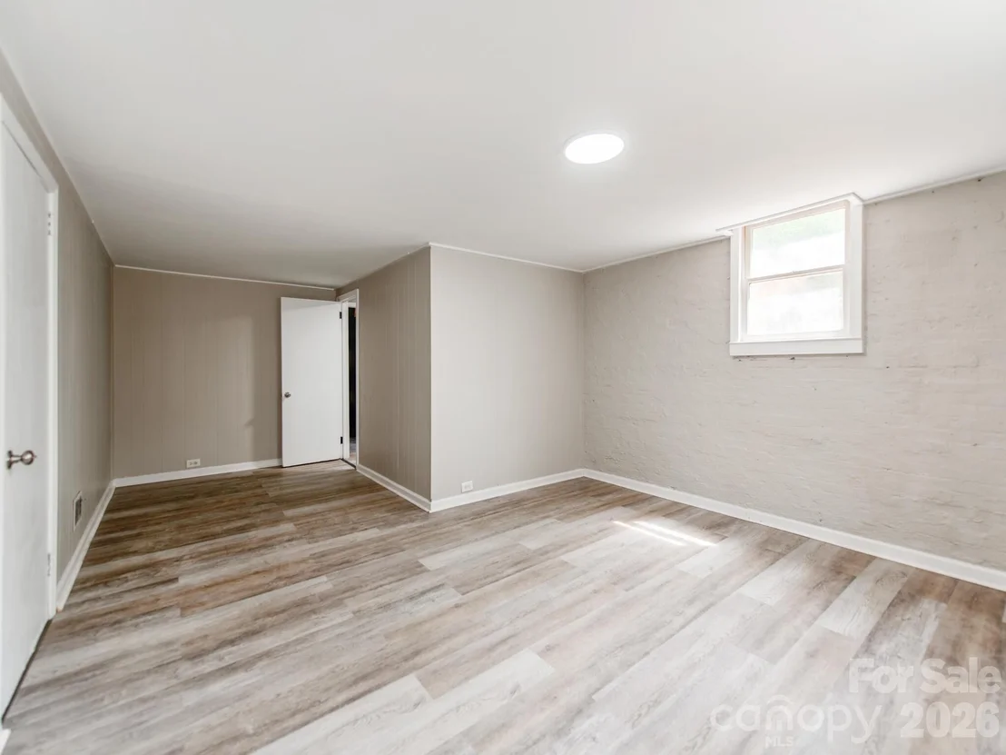 Photo of 113 Falls Street