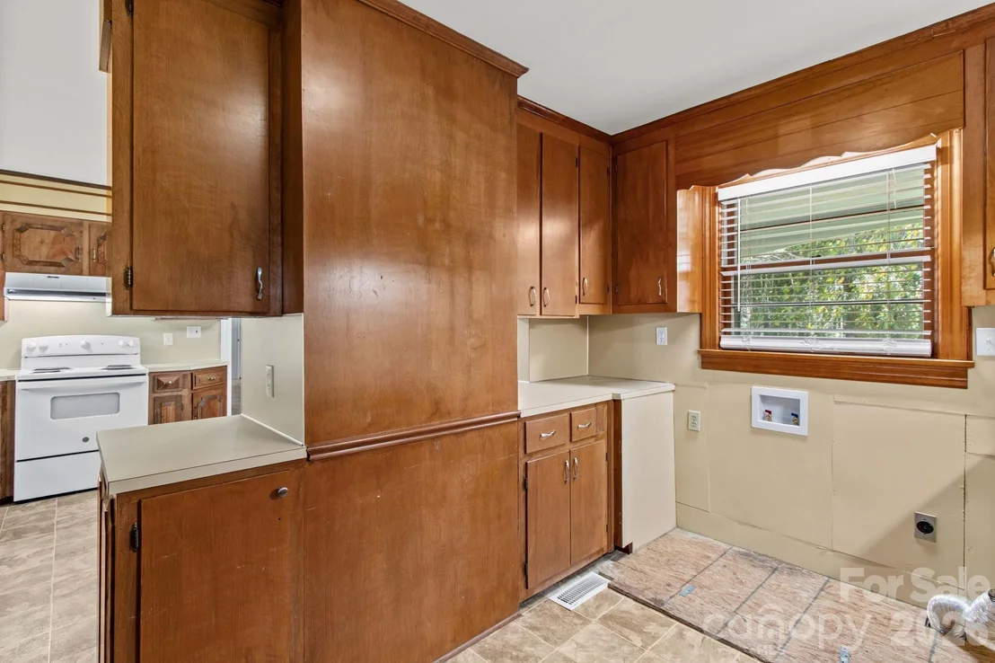 Photo of 875 Bonanza Drive