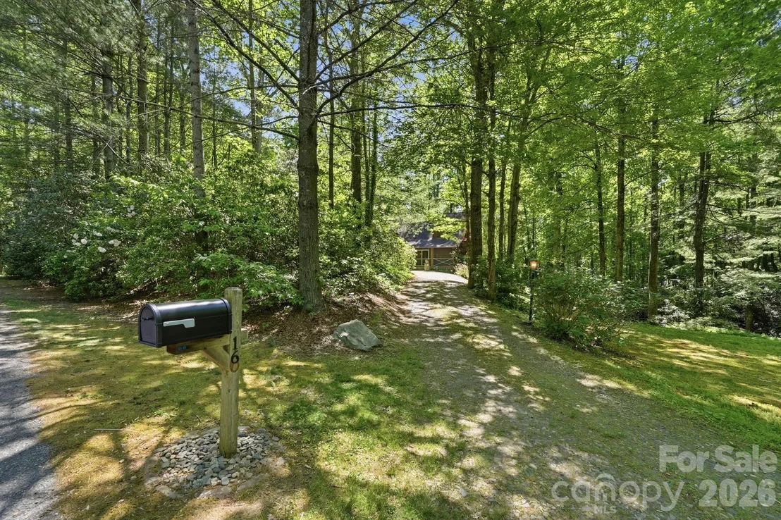 Photo of 16 Shadow Brook Drive