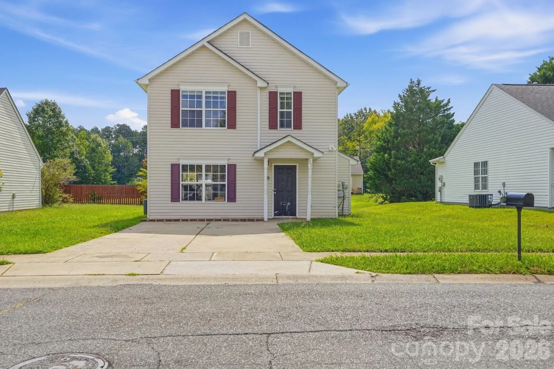 Photo of 802 Almora Drive