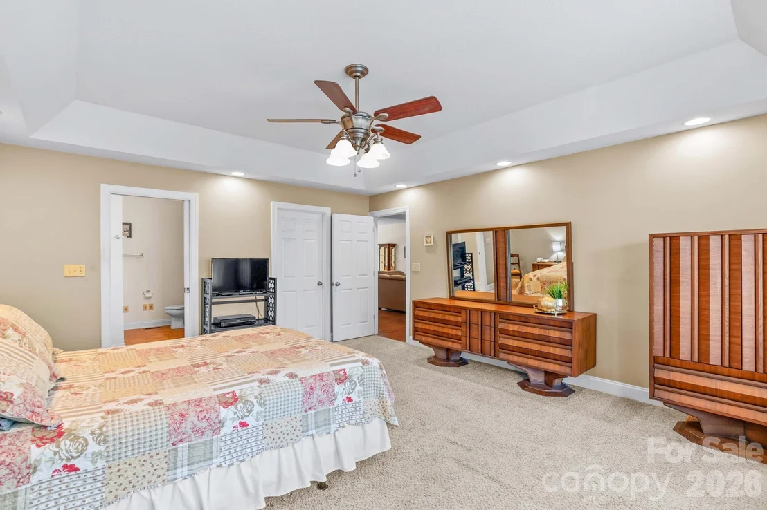 Photo of 101 Devonshire Lane
