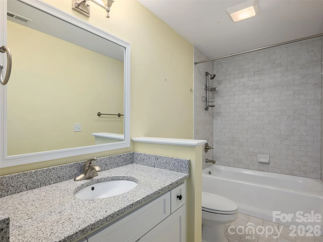 Photo of 620 N Highland Road