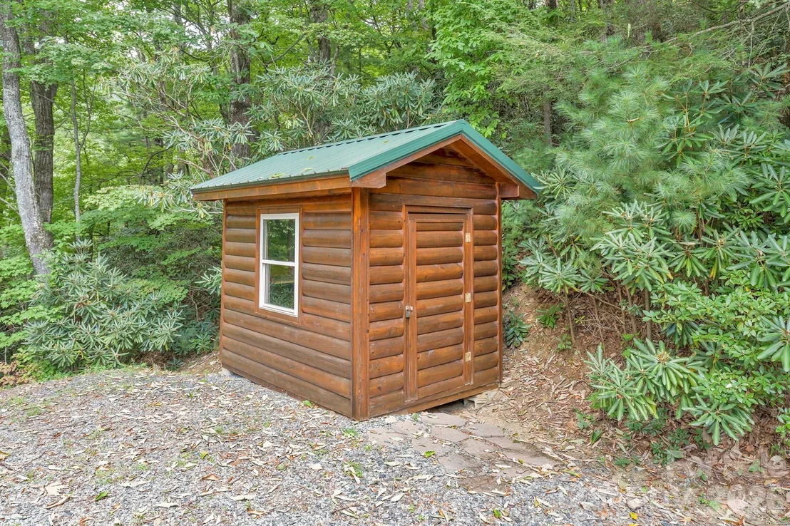 Photo of 4880 Nightingale Lane
