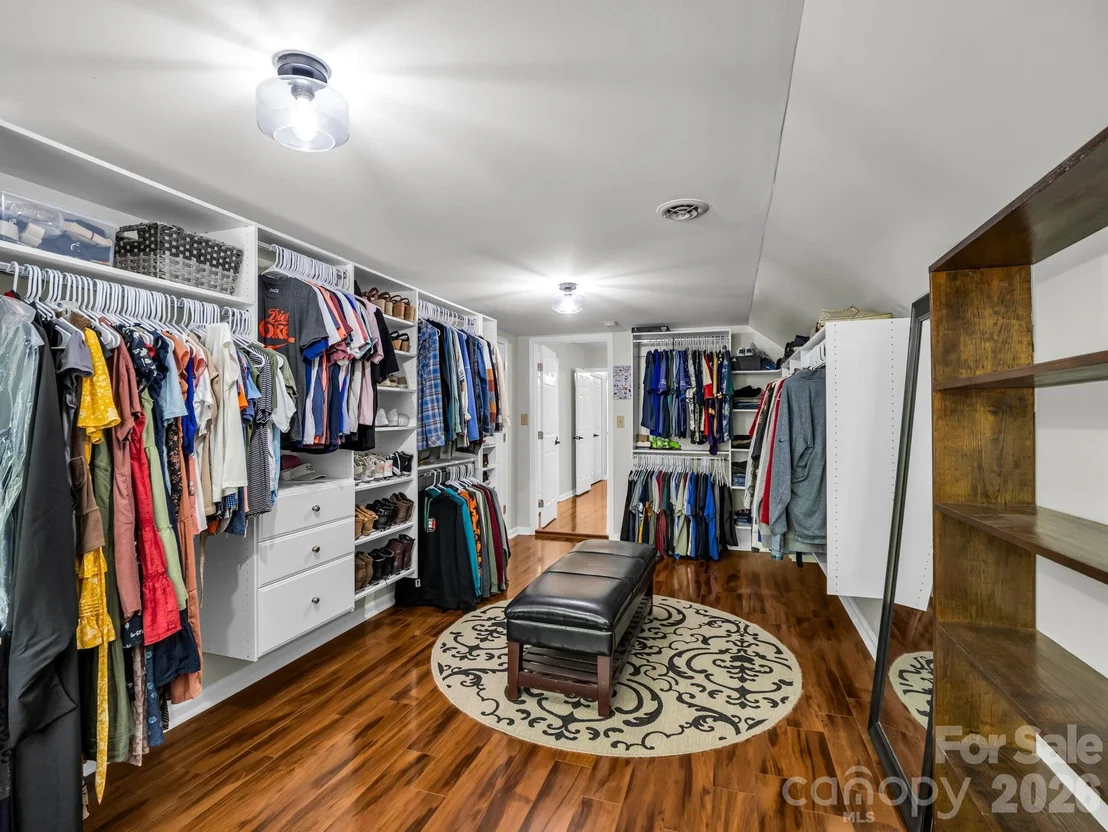 Photo of 215 Hillcrest Drive