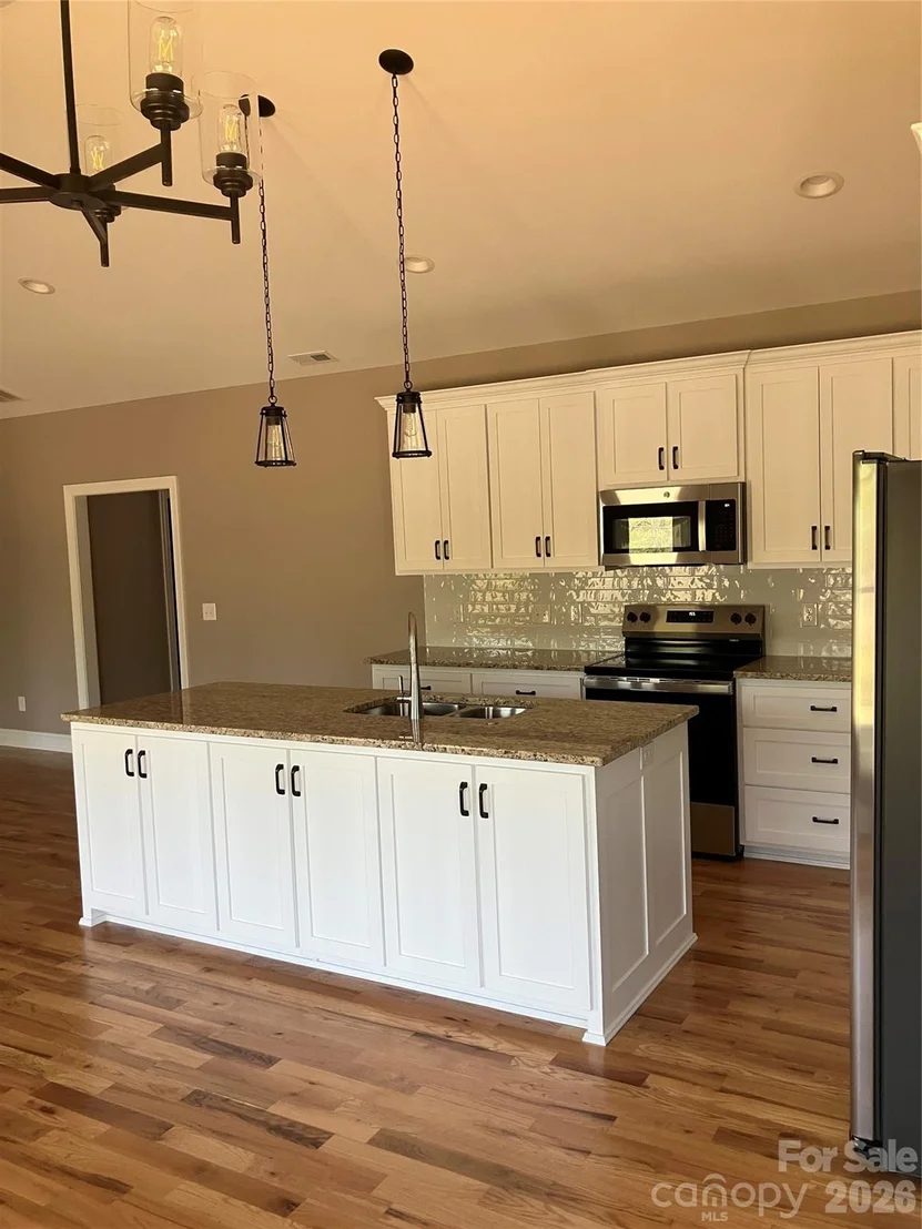 Photo of 4952 Southview Drive