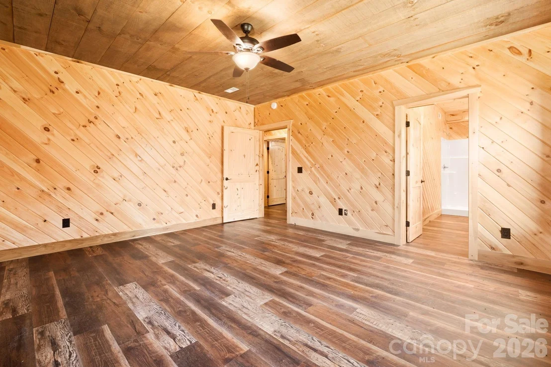Photo of 449 Hampton Ridge Road