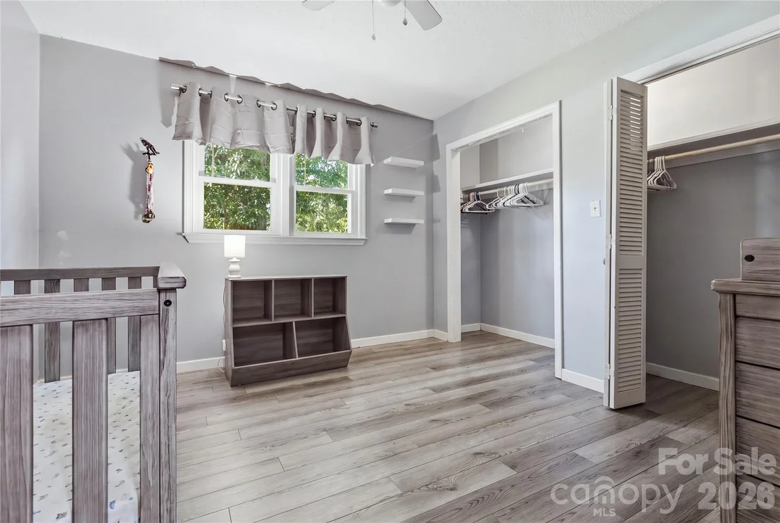 Photo of 169 Greenbriar Drive