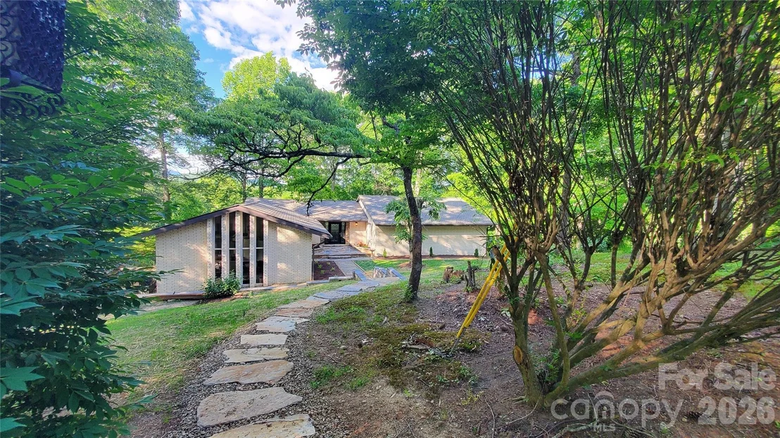 Photo of 294 Martha Drive