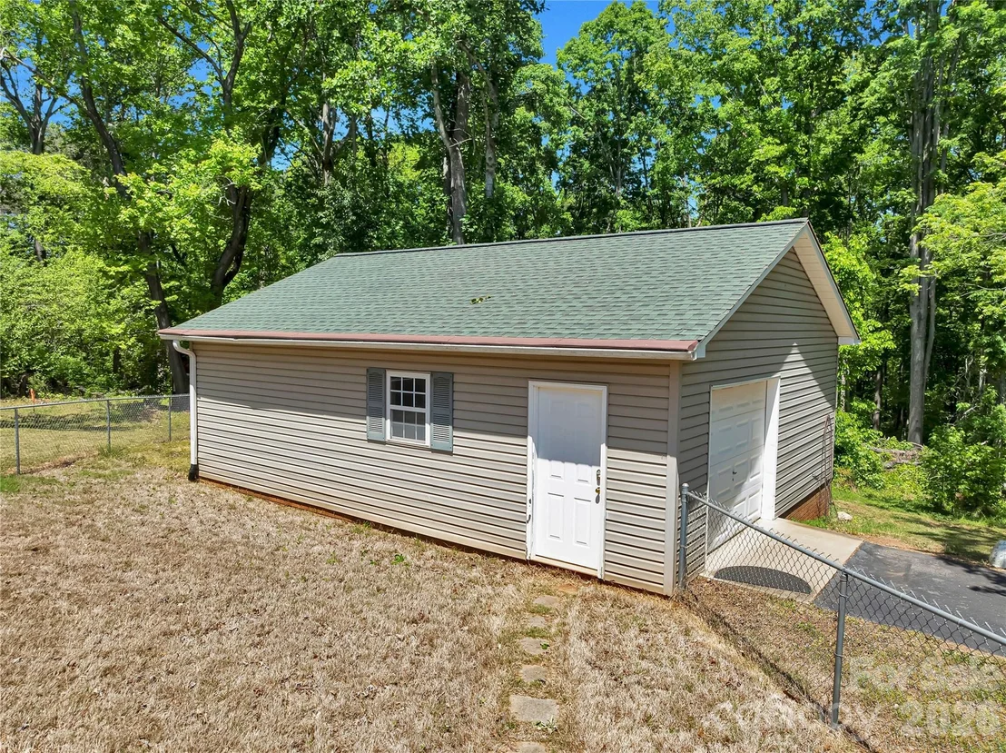 Photo of 1249 Melvin Hill Road