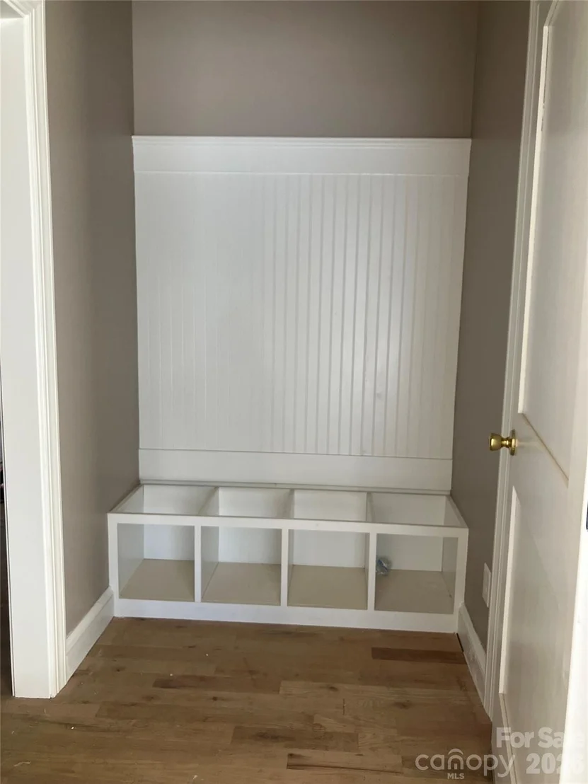 Photo of 4952 Southview Drive