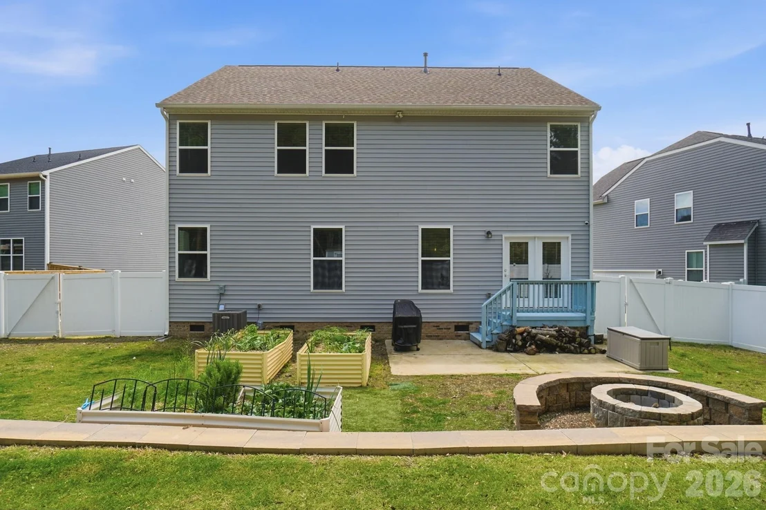 Photo of 859 Windblown Place