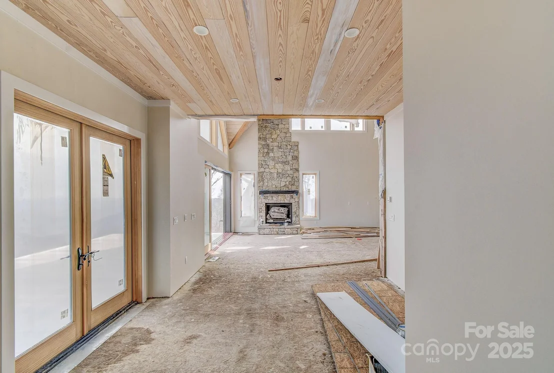 Photo of 475 Dancing Bear Drive
