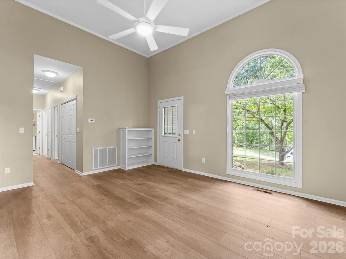 Photo of 66 Hyde Avenue