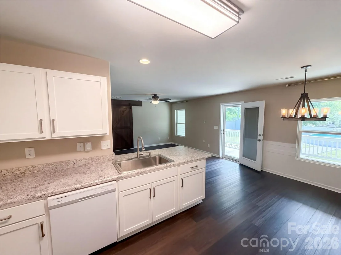 Photo of 838 Sorrel Lane