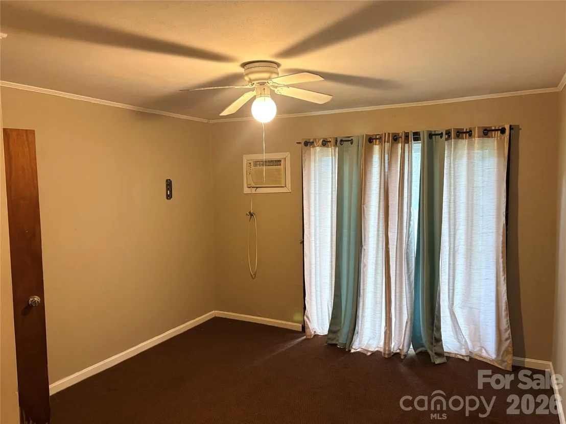 Photo of 420 Hampton Road