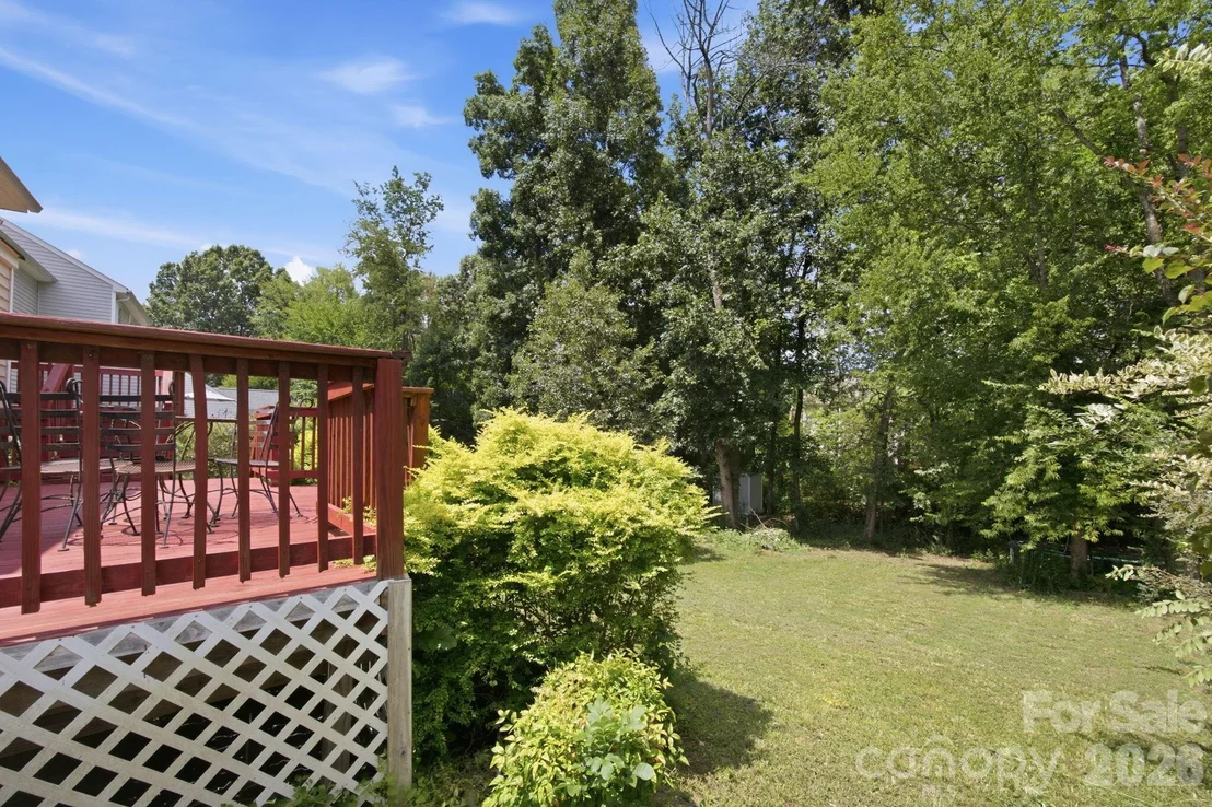 Photo of 1002 Canopy Drive