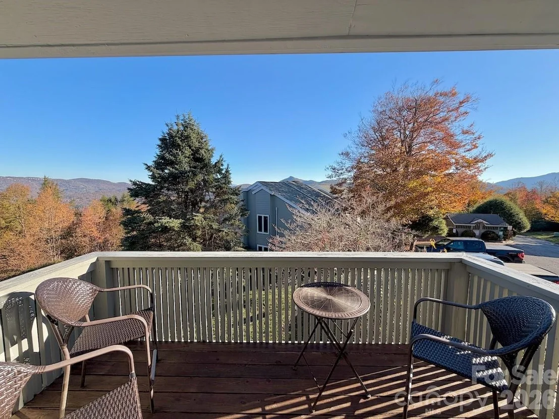 Photo of Unit D12 at 367 Skyleaf Drive