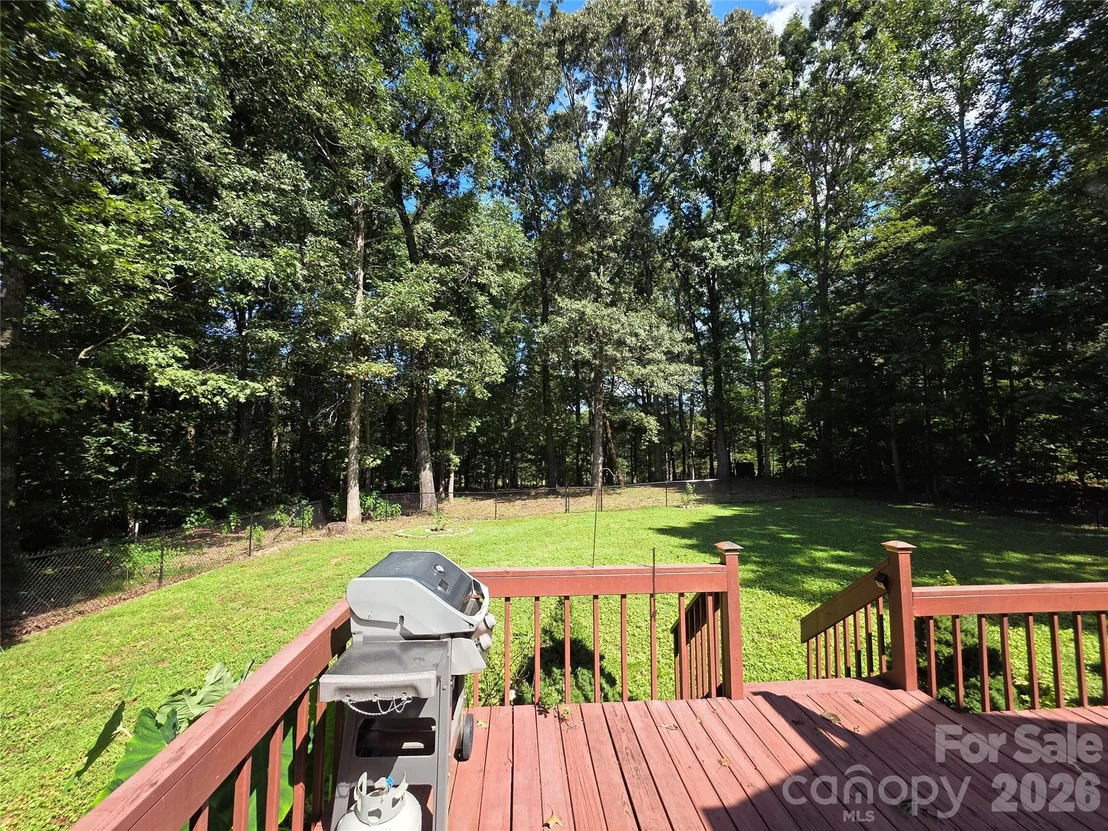 Photo of 1190 Landsdowne Drive