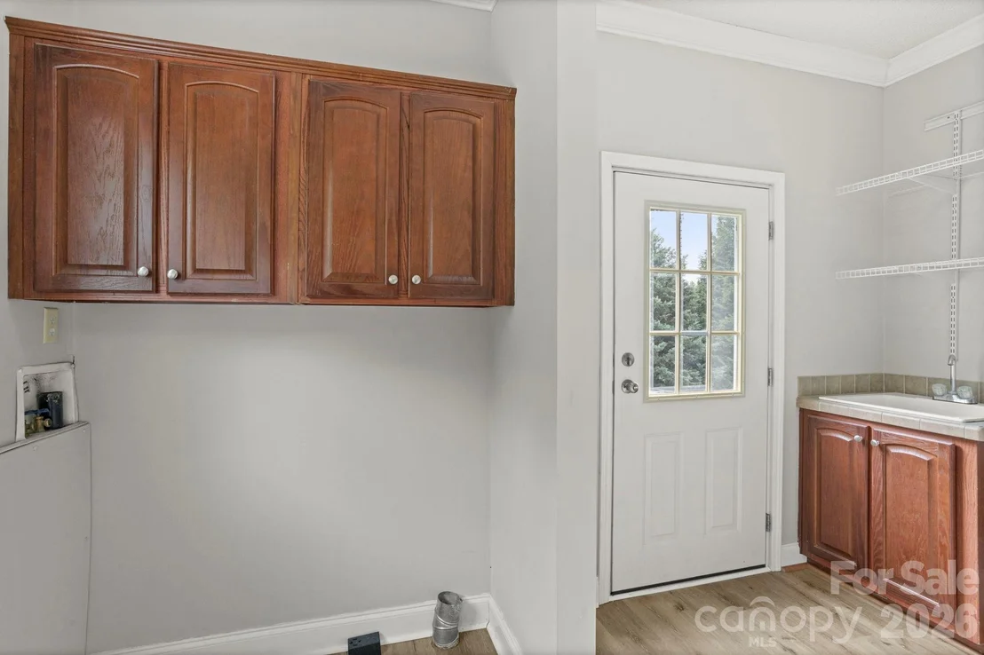 Photo of 97 Meadowview Drive