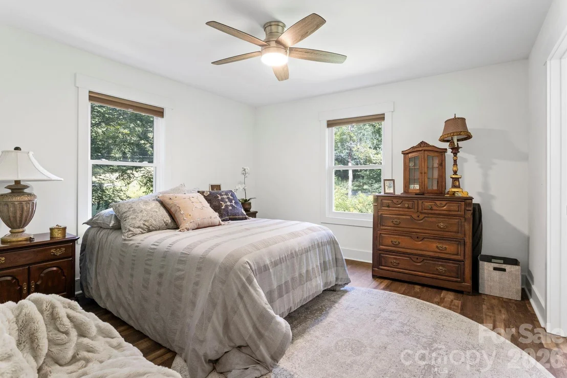 Photo of 400 Laurel Drive