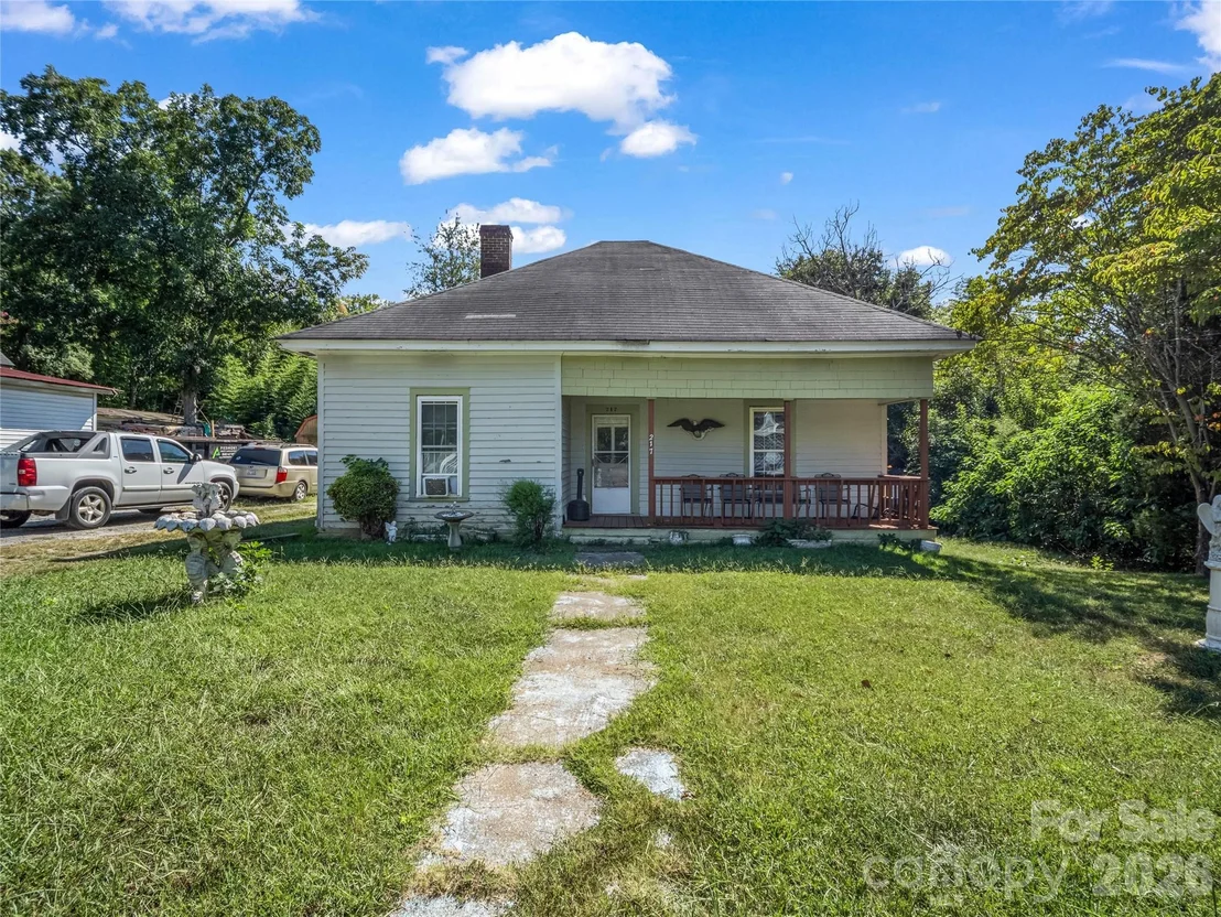 Photo of 217 Broad Street