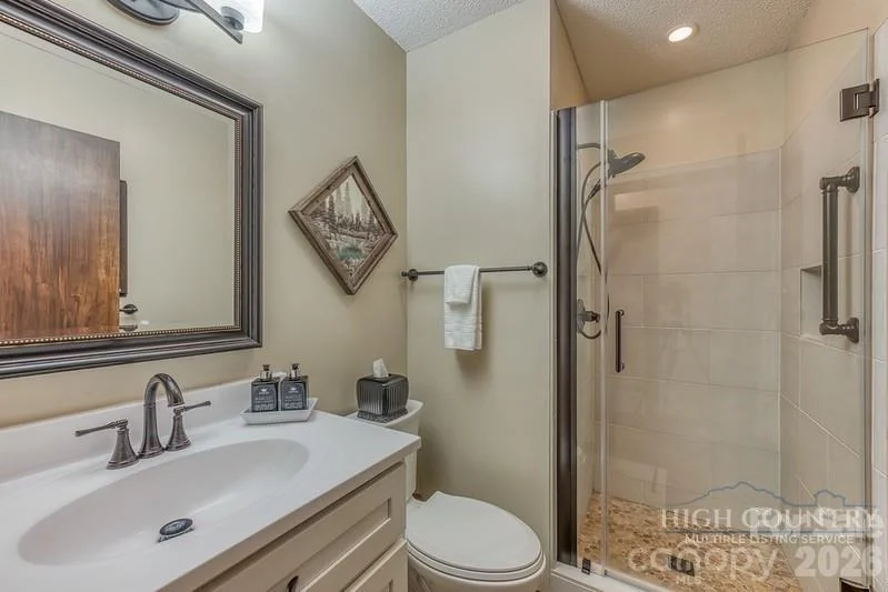 Photo of 76 Whispering Pine Loop