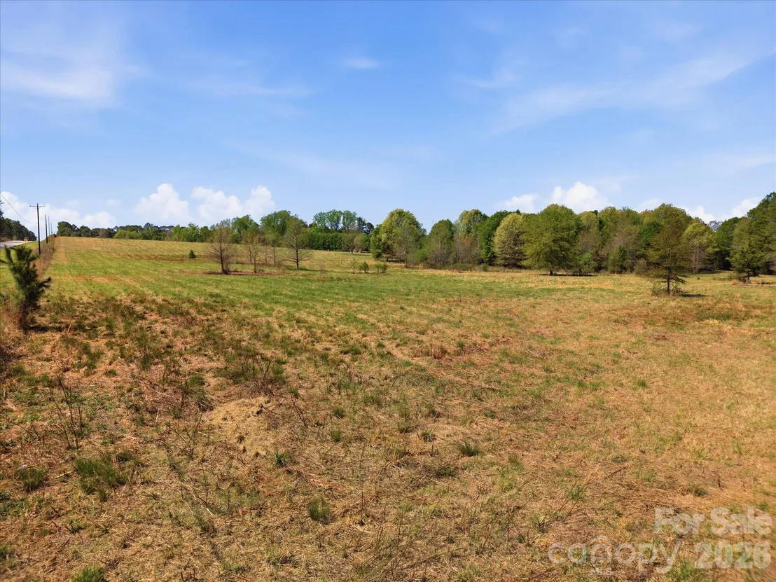 Photo of 52 Mcmillan Road