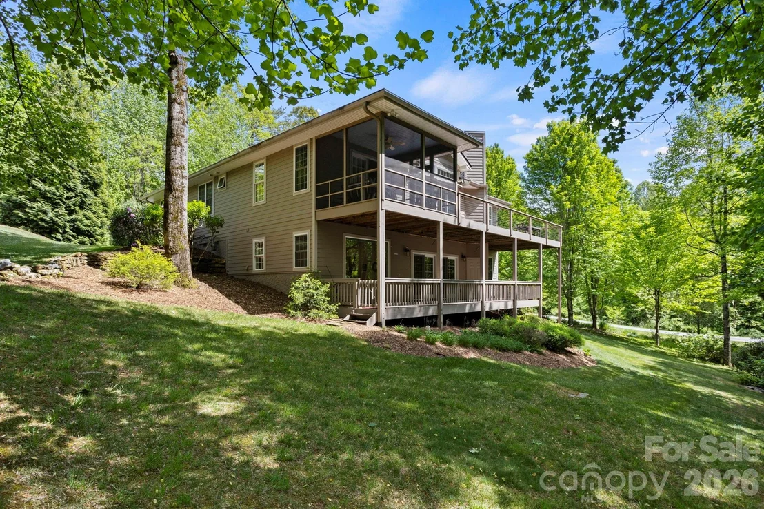 Photo of 547 Pinnacle Peak Lane