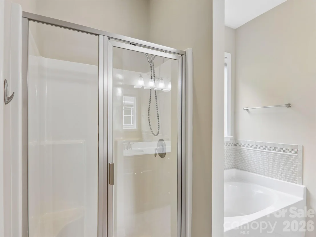 Photo of 11 Eagle Pointe Way