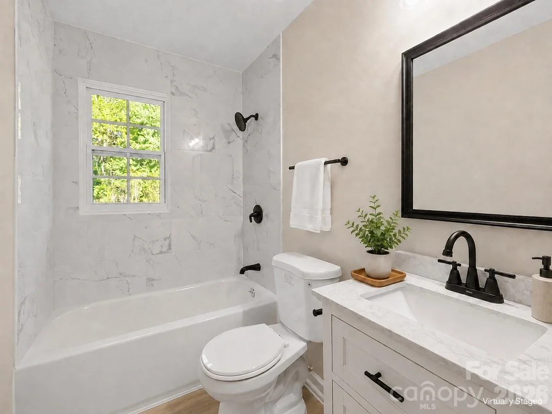Photo of 432 Springhill Drive
