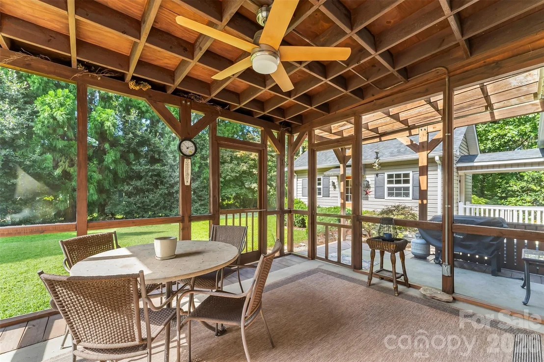 Photo of 4617 Harbor View Terrace