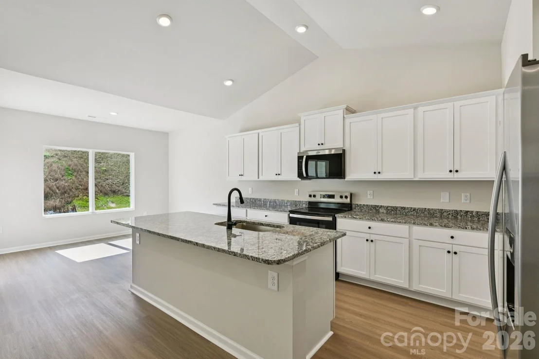 Photo of 802 Willow Estates Drive