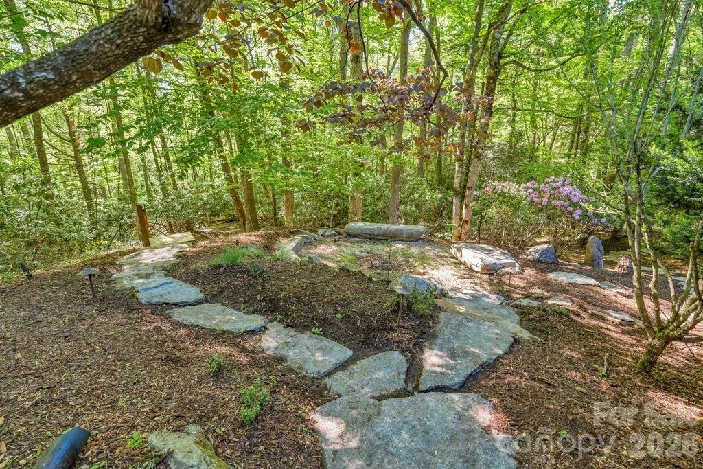Photo of 355 Oakley Green None