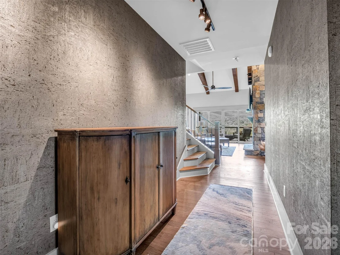 Photo of 73 Jackson Ridge Lane