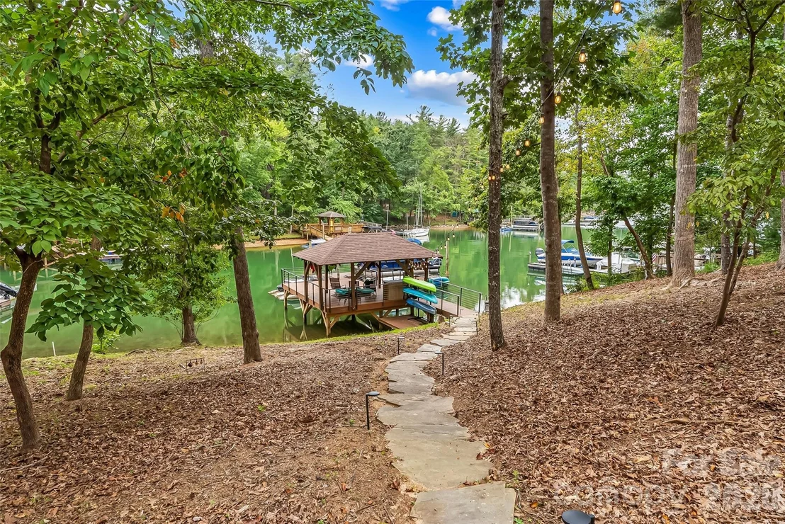 Photo of 5069 Lighthouse Court