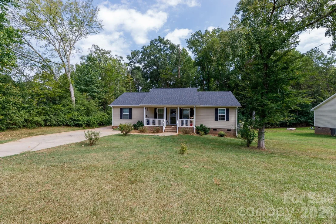 Photo of 2246 Pacer Drive