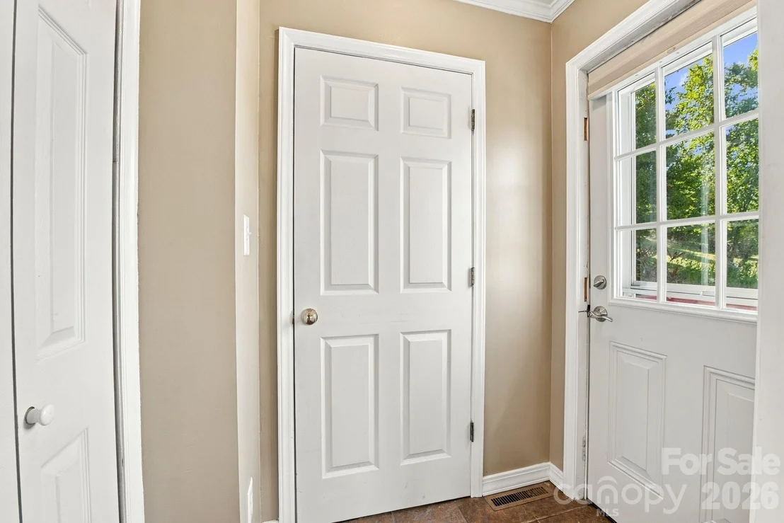 Photo of 190 Camelot Drive
