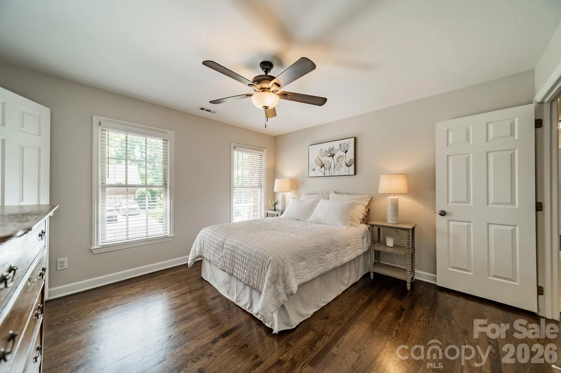 Photo of 231 S Downs Way