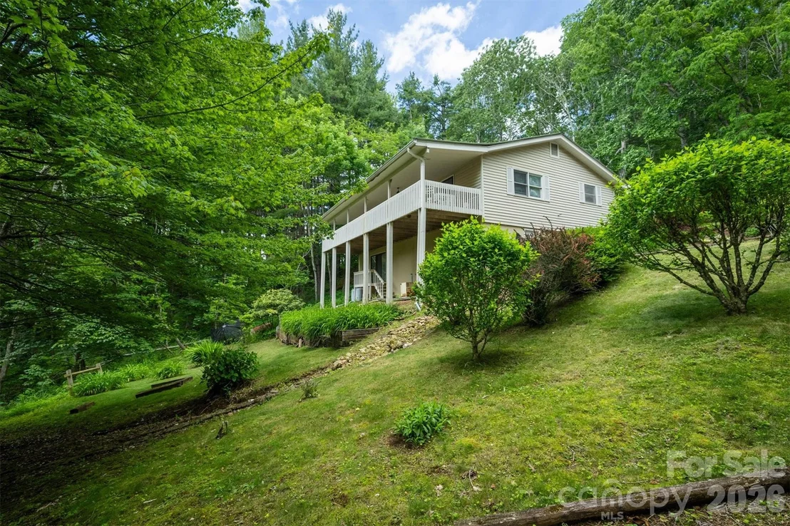 Photo of 665 Will Robbins Lane