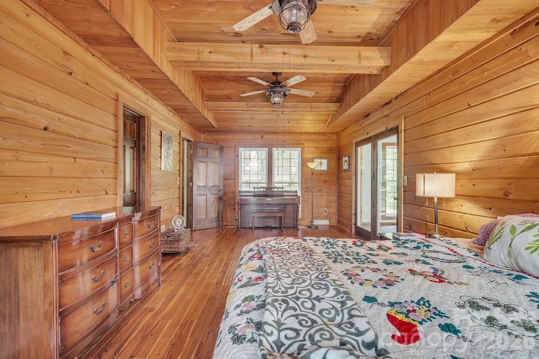 Photo of 412 Smith Road
