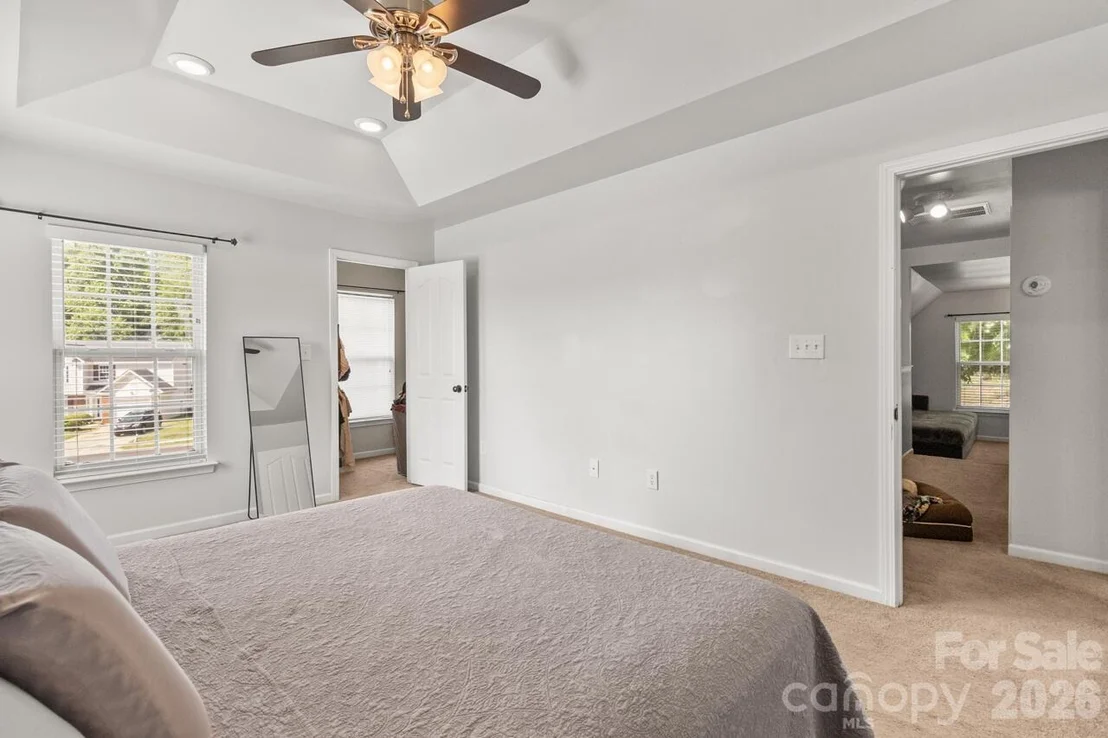 Photo of 6907 Murray Grey Lane