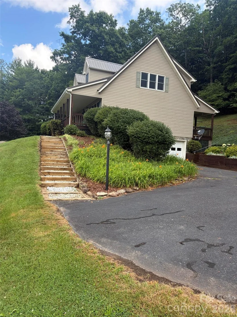 Photo of 2997 Phillips Gap Road