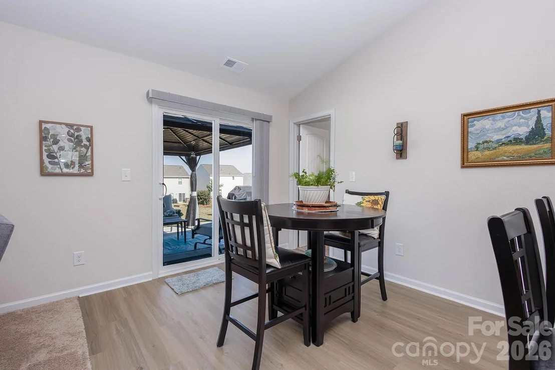 Photo of 410 Apex Circle