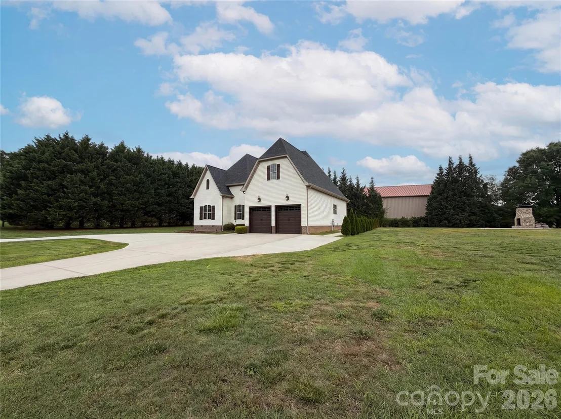 Photo of 1417 Mcbeth Drive