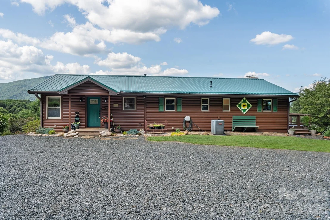Photo of 1013 Perry Road