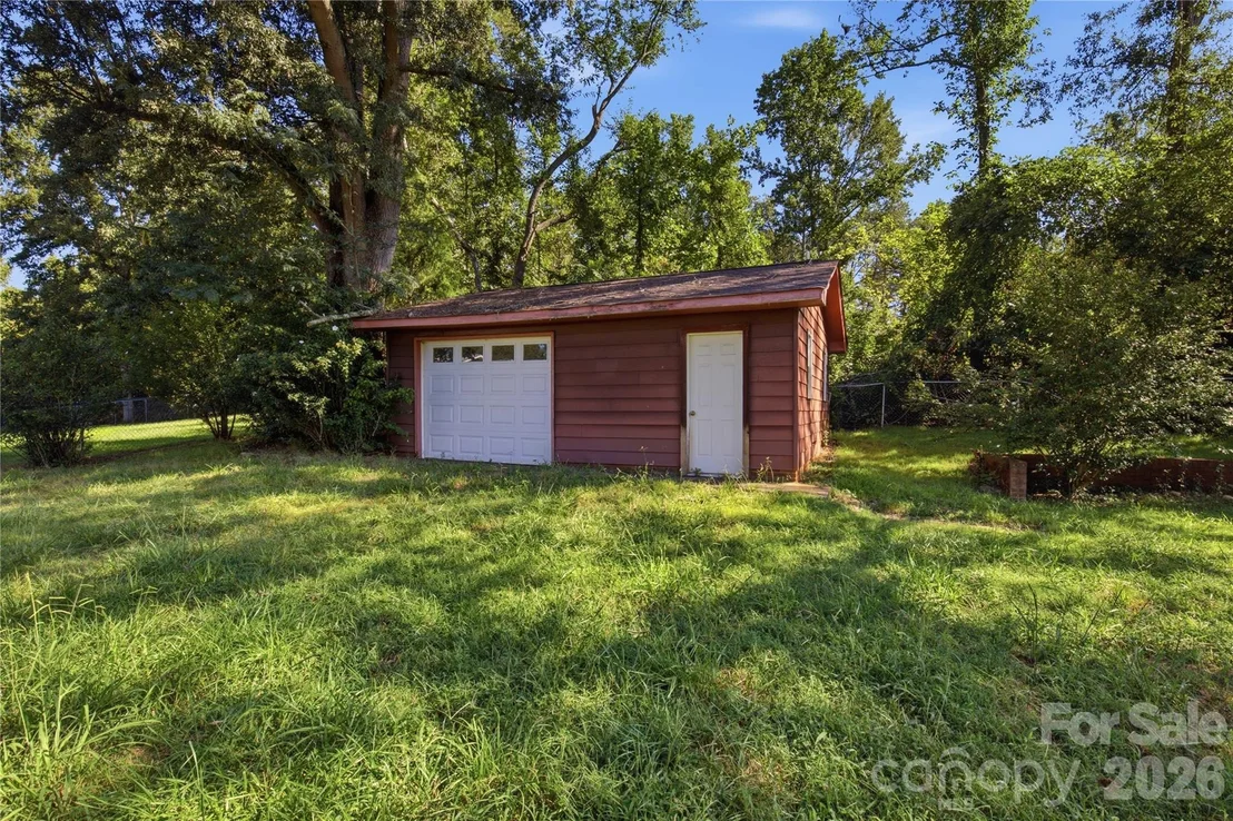 Photo of 169 Greenbriar Drive