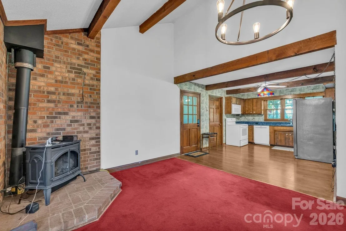Photo of 244 Chapman Road