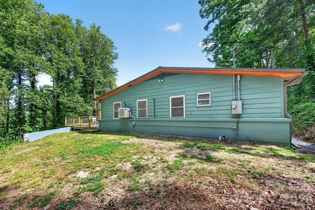 Photo of 147 Longview Drive
