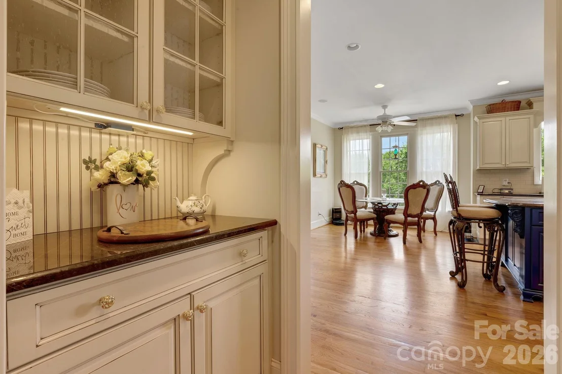 Photo of 340 Harrison Road