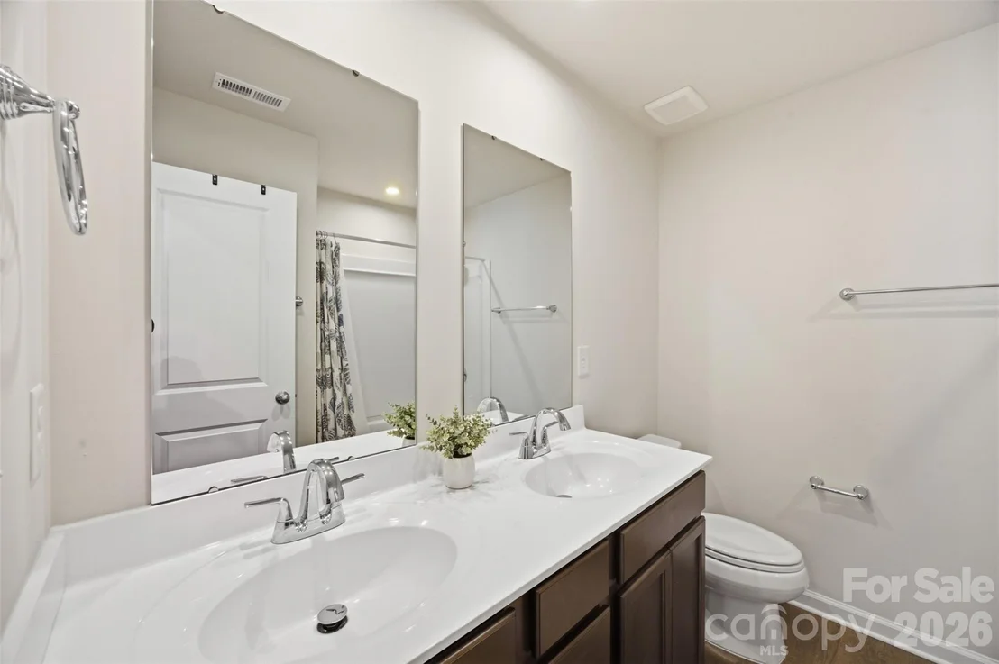 Photo of 1705 Gutter Branch Drive